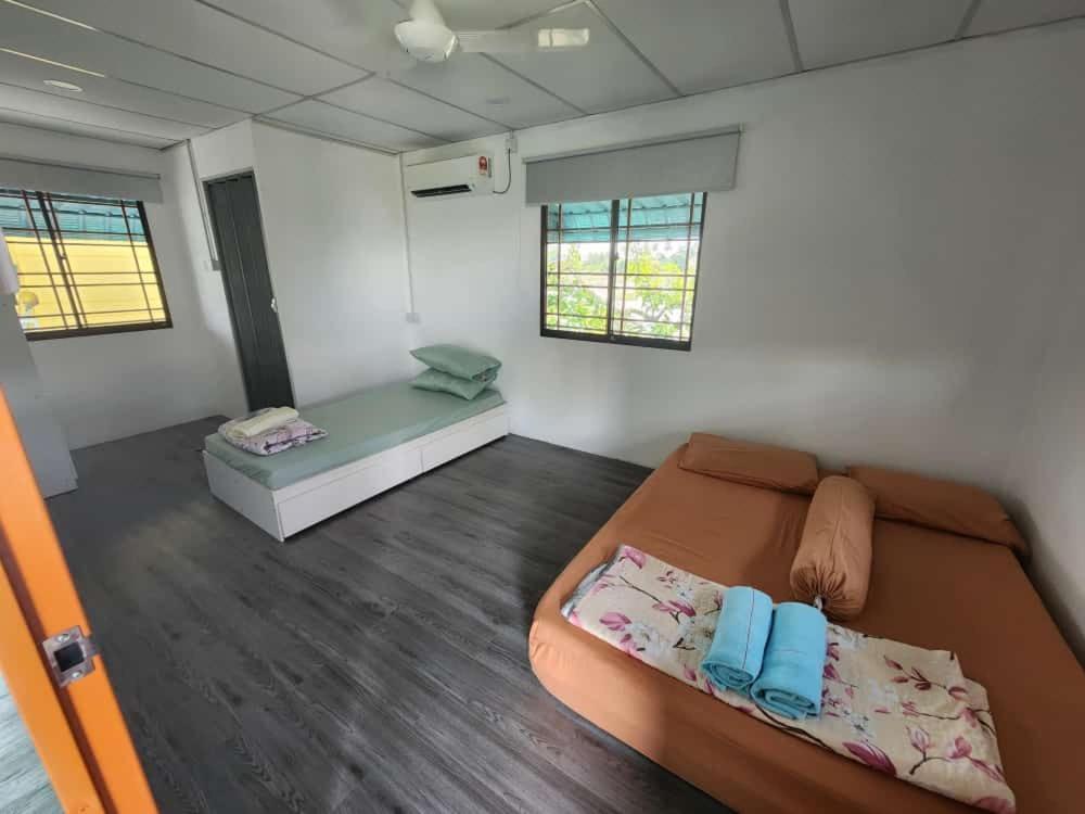 Homestay Denai Harummanis S4 Simpang Empat  Esterno foto
