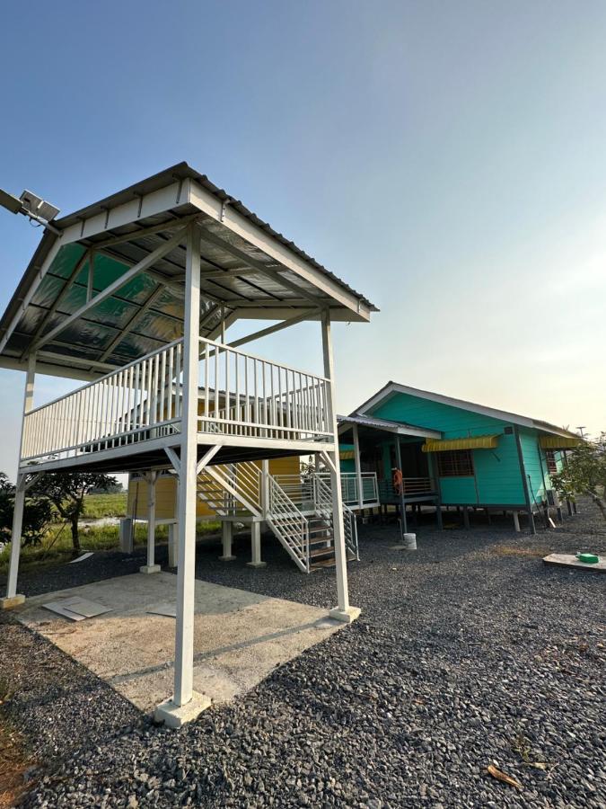 Homestay Denai Harummanis S4 Simpang Empat  Esterno foto